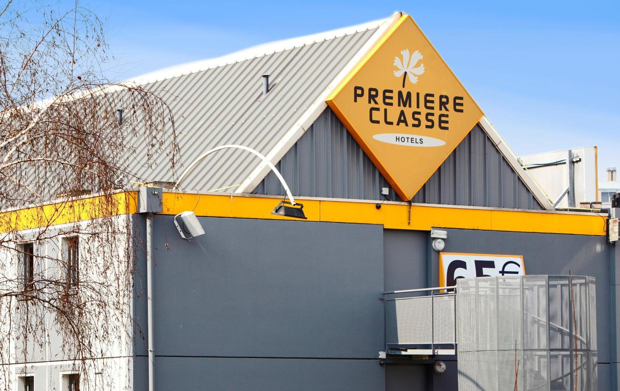 Premiere Classe Montreuil Exterior foto Premier Classe Hotel in Paris