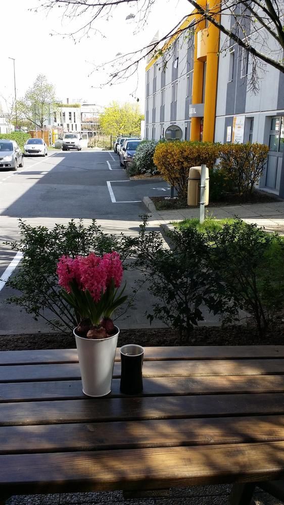 Premiere Classe Montreuil Montreuil  Exterior foto Hyacinth